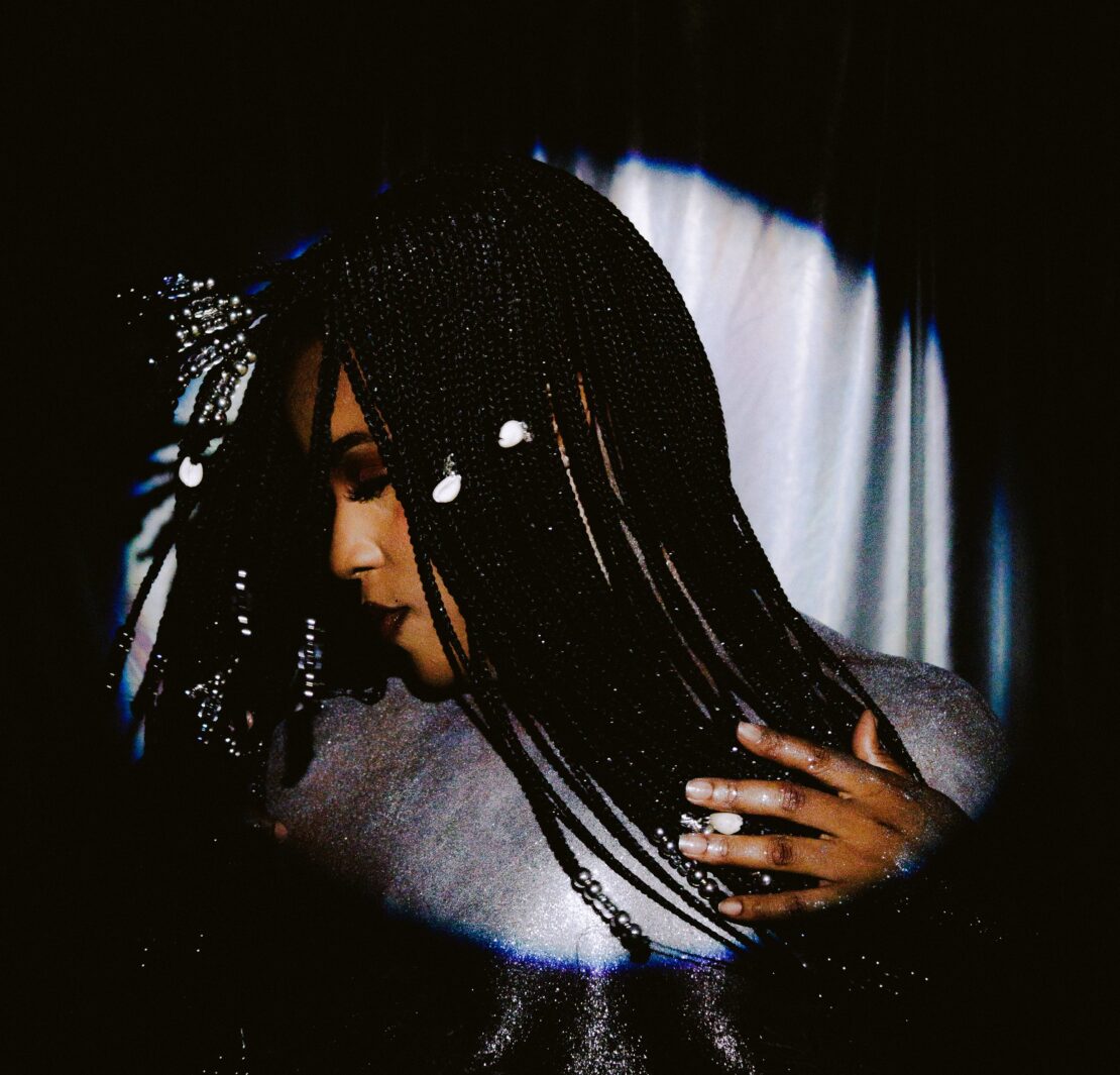 SGAWD INVITES YOU TO DUMP ALL YOUR WORRIES ON THE DANCE FLOOR!