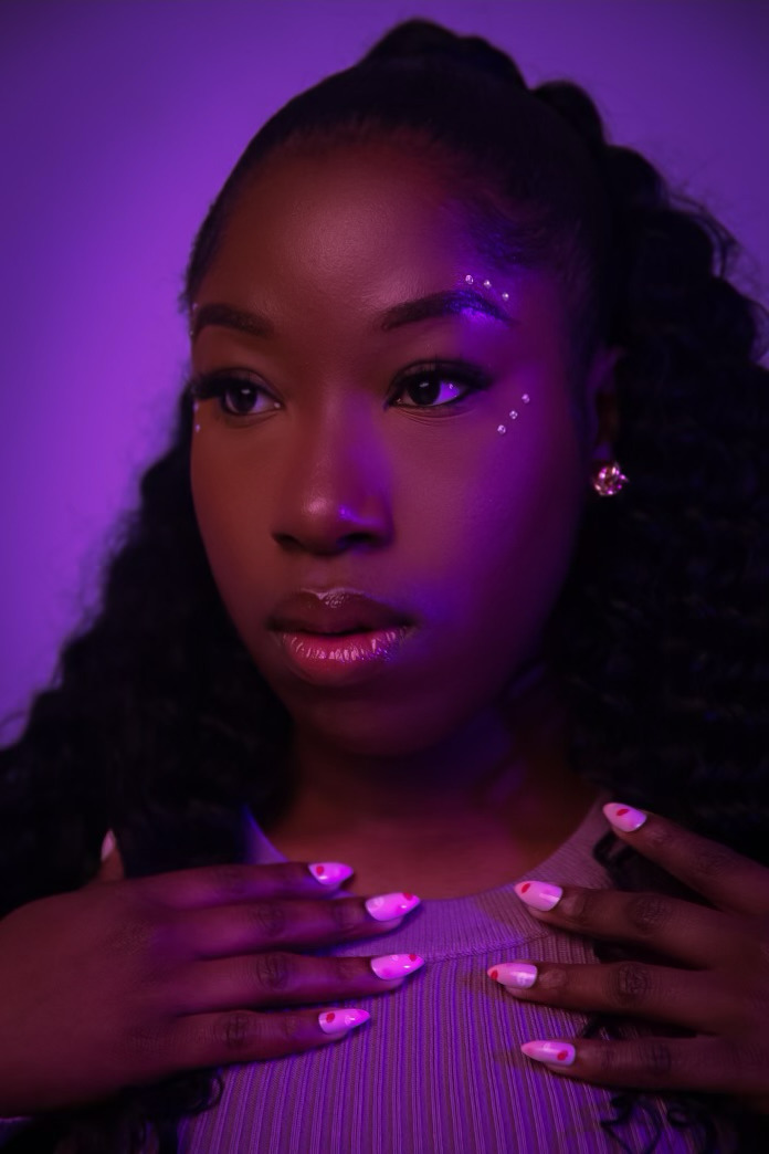 Akua Music offers a simmering start to Valentine’s Day with ‘Miss You Bad’