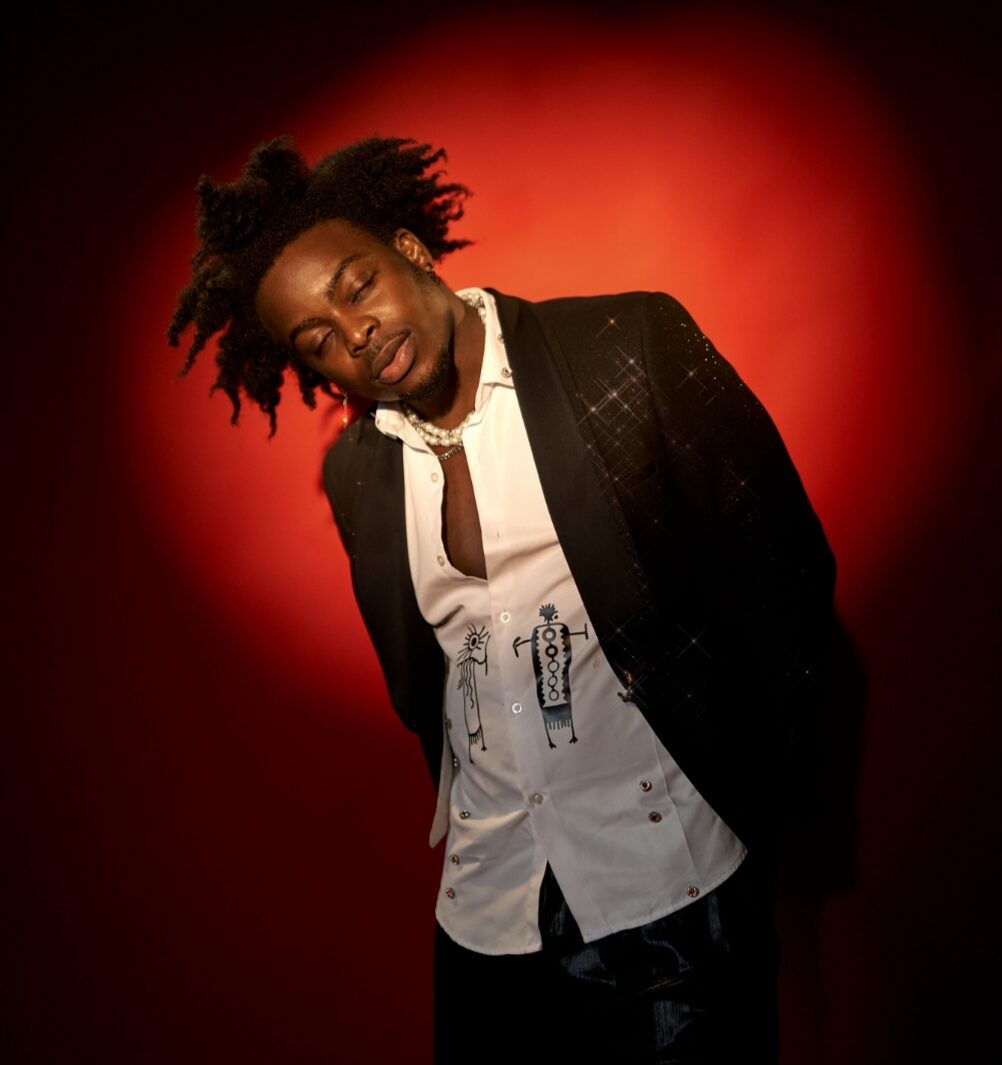 LOVN’S “HOSANNA” IS A PLEA FOR REAL LOVE LOVN’S “HOSANNA” IS A PLEA FOR REAL LOVE