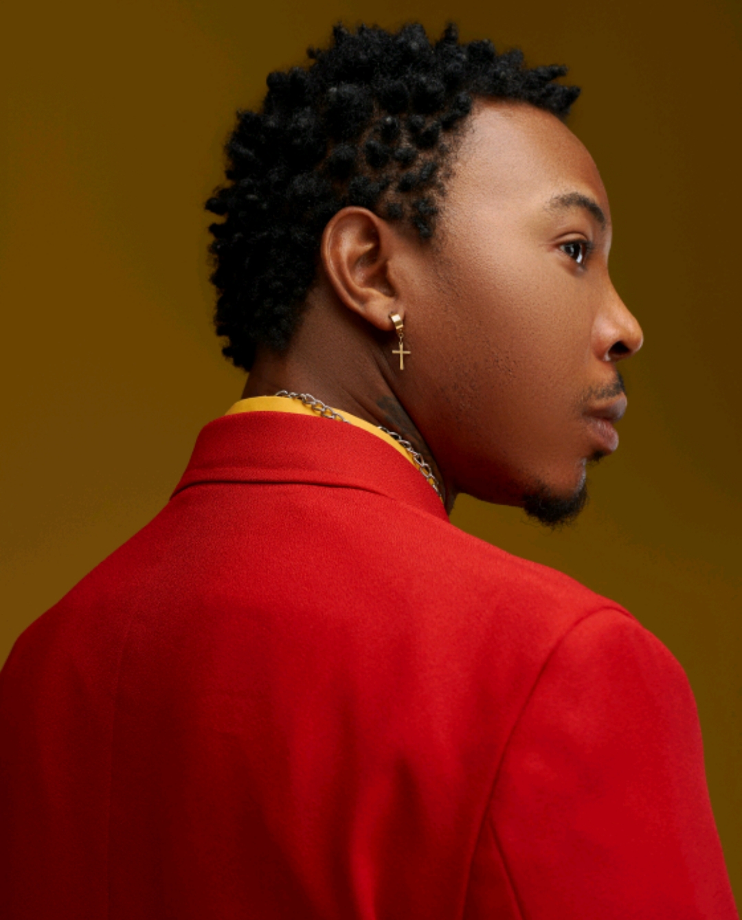SOLIDSTAR SERENADES FANS WITH NEW LOVE SONG “NECESSARY”
