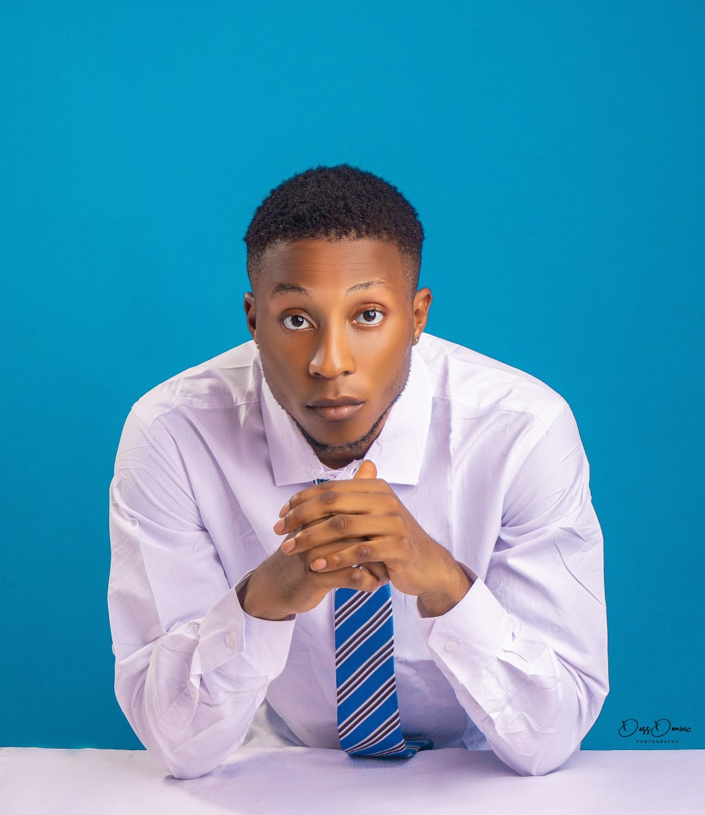 Vicky Dee steals the scene with latest single ‘Middle Finger’
