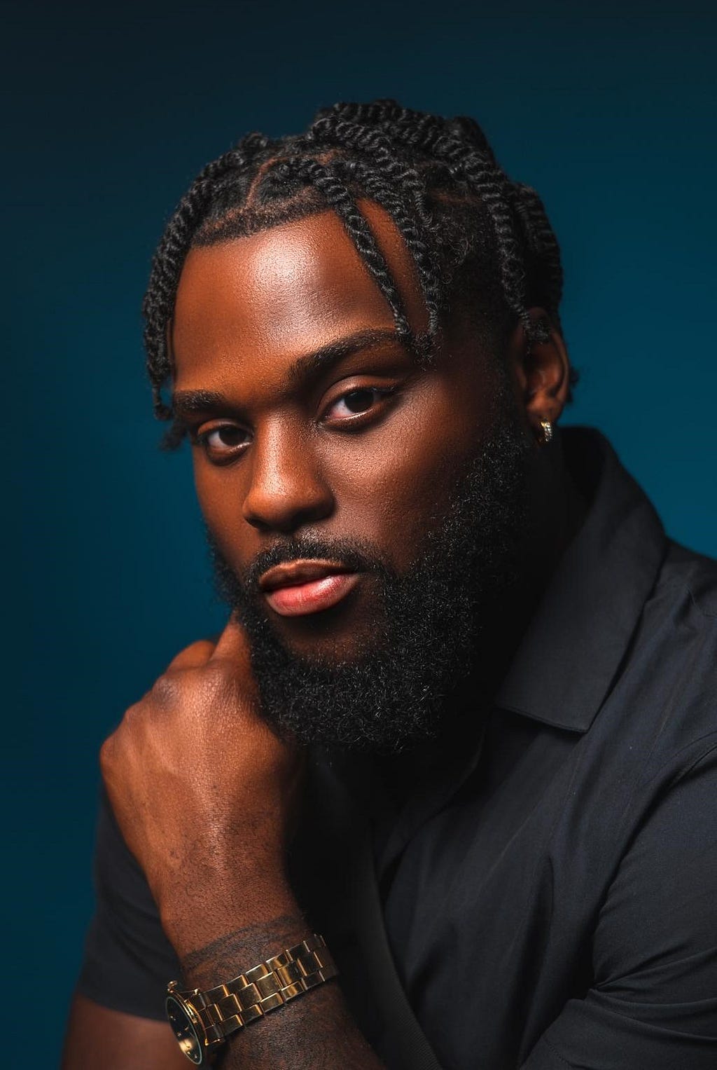 J. Reeko strikes gold with his 8-track Afrobeats EP “Liquor & LoveSongz”