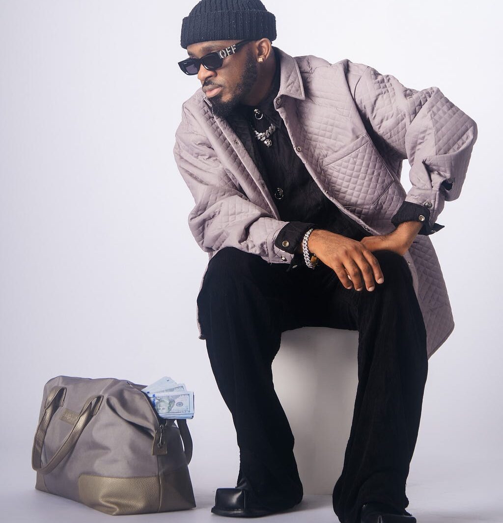 BEYOND A GUITAR: FIOKEE OPENS A NEW CHAPTER WITH HIS SOPHOMORE ALBUM BEYOND A GUITAR: FIOKEE OPENS A NEW CHAPTER WITH HIS SOPHOMORE ALBUM