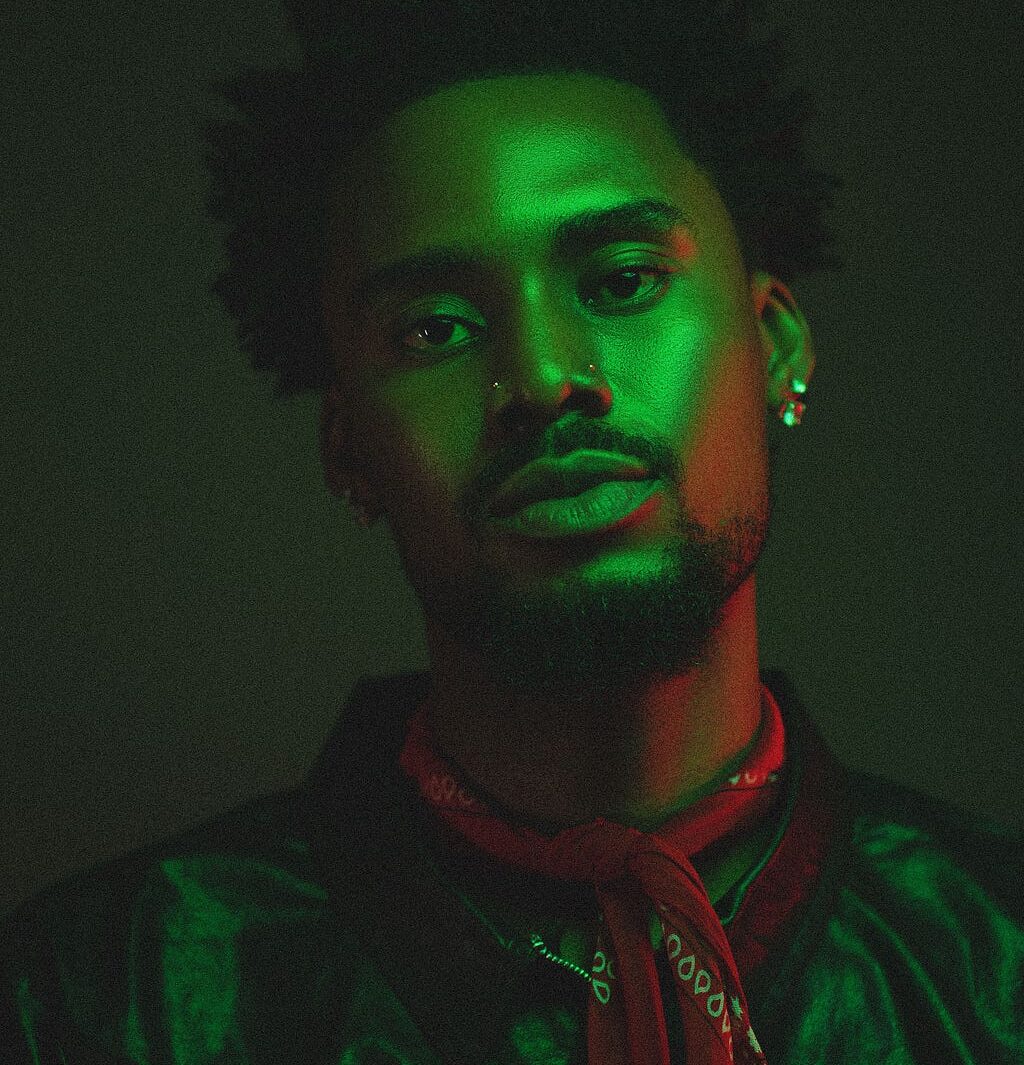 ELI JAE TEAMS UP WITH RIC HASSANI FOR NEW SINGLE “VIDA MIYA”