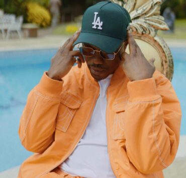 VECTOR’S “CAN’T COME CLOSE”: A TALE OF TEMPTATION AND RESTRAINT VECTOR’S “CAN’T COME CLOSE”: A TALE OF TEMPTATION AND RESTRAINT