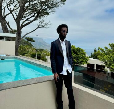 OSEIKROM SIKANII CELEBRATES SUCCESS IN “CAPE TOWN” OSEIKROM SIKANII CELEBRATES SUCCESS IN “CAPE TOWN”