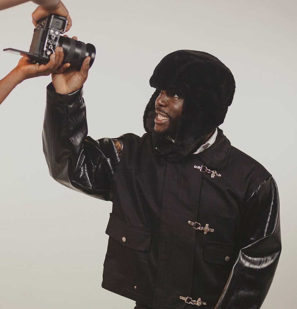 ZORO SWAGBAG AND KLEM’S “DOUBLE TAP”: A LUXURY-FILLED TRACK