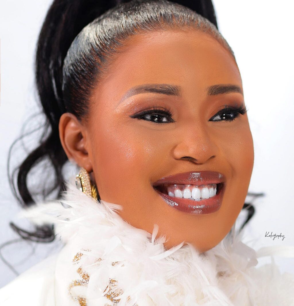 GOSPEL MUSIC POWERHOUSE MONIQUE RETURNS WITH INSPIRING NEW ALBUM, “ARISE” GOSPEL MUSIC POWERHOUSE MONIQUE RETURNS WITH INSPIRING NEW ALBUM, “ARISE”