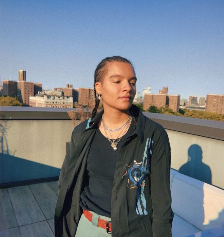 Sofie drops 9th single of the year: ‘Fame’
