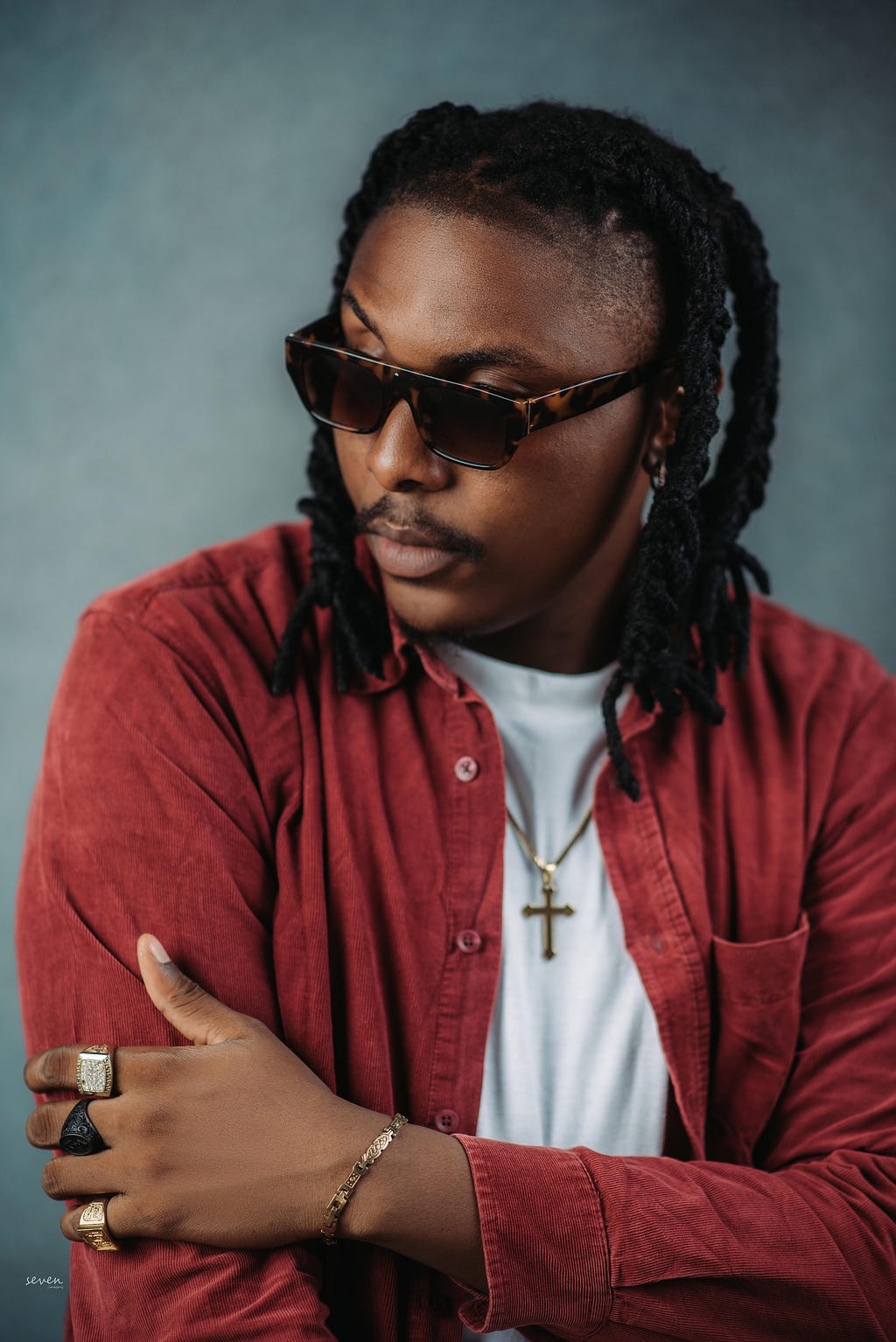 PITAH BROWN & GOYA MENOR TEAM UP ON “BOJU BOJU”