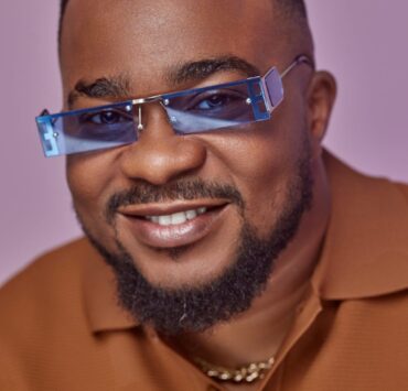 HENRISOUL EXPLORES FAITH AND GRATITUDE IN “WHY YOU LOVE ME” HENRISOUL EXPLORES FAITH AND GRATITUDE IN “WHY YOU LOVE ME”