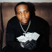 ZILLA OAKS TEAMS UP WITH PRODUCER SPYKIDA FOR ‘WHERE YOU DEY’ VISUALS ZILLA OAKS TEAMS UP WITH PRODUCER SPYKIDA FOR ‘WHERE YOU DEY’ VISUALS