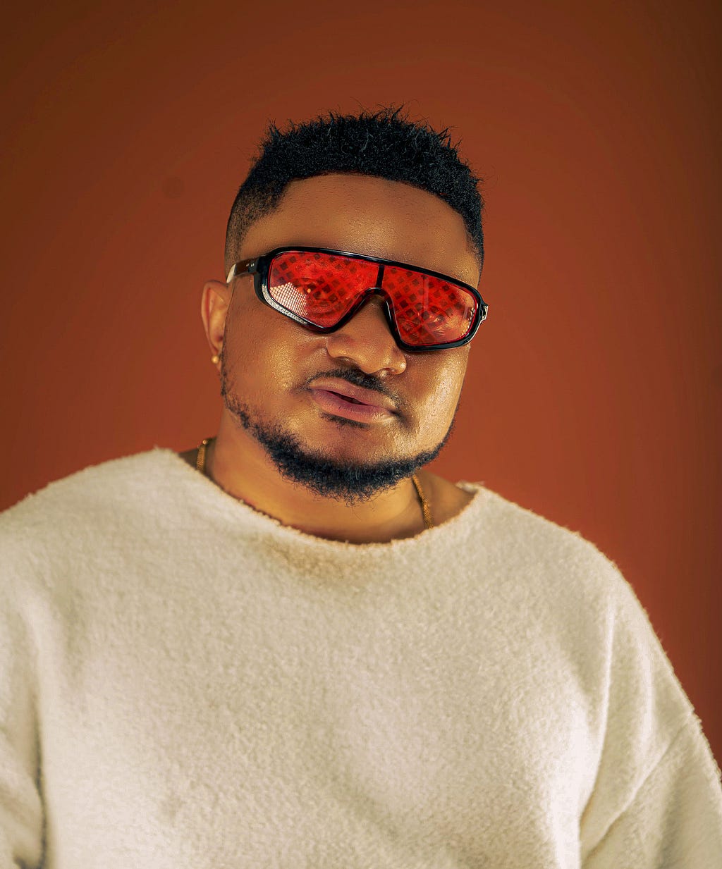 MASTERKRAFT CELEBRATES UNCONDITIONAL LOVE IN “YOU LOVE ME”