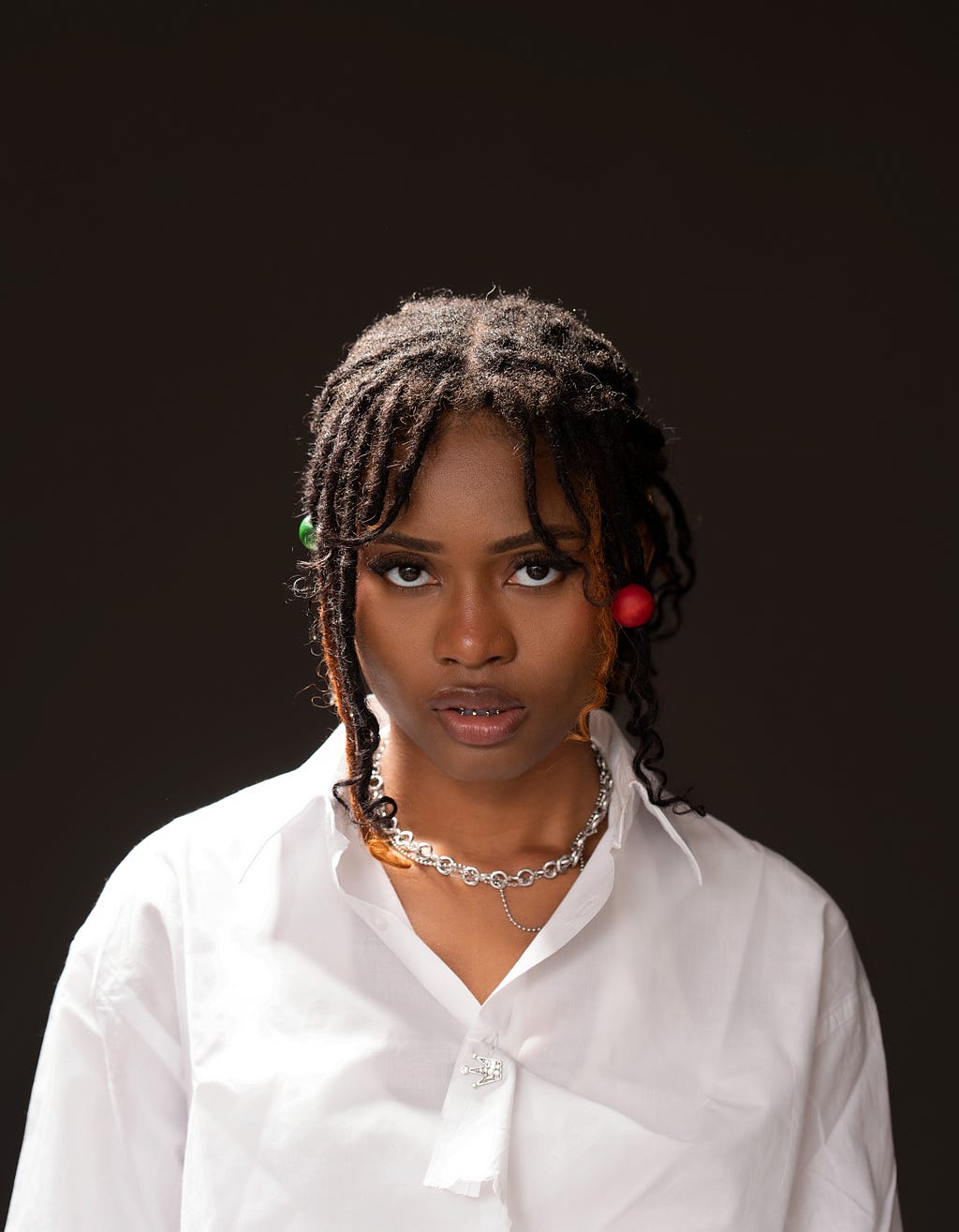 “COMPOSURE”: AEMA’S HONEST LOOK AT STAYING REAL IN A CUTTHROAT SCENE FT. REMEDEE