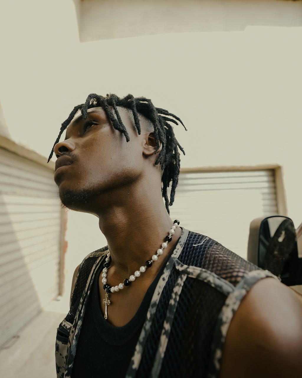 WARSHEEP DROPS PLAYFUL YET VULNERABLE AFRO-FUSION SINGLE “WAISTIME”