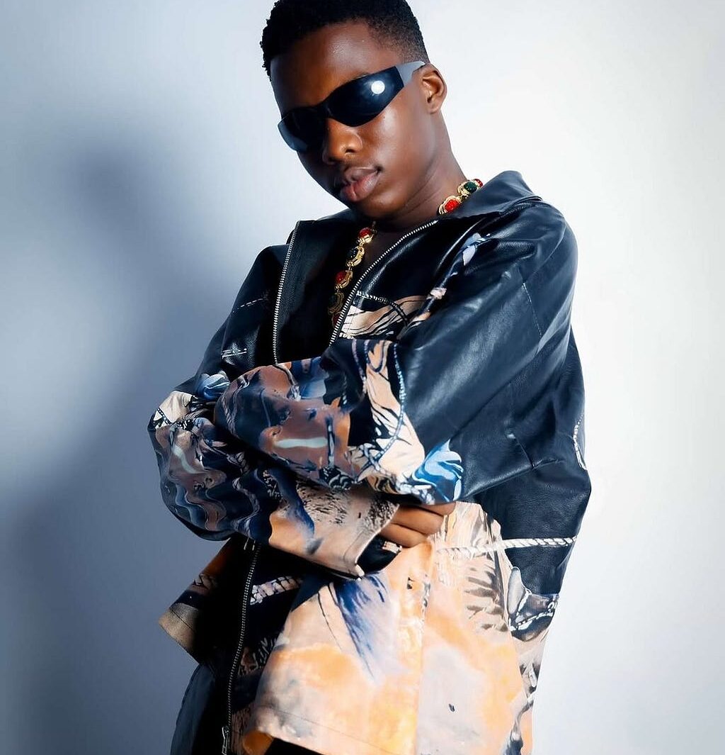 BENIN CITY TAKES CENTER STAGE AGAIN WITH OUTSYD EDDIE, JNR ELDER & OUSTYD DJ’S “AFA KENNEDY” BENIN CITY TAKES CENTER STAGE AGAIN WITH OUTSYD EDDIE, JNR ELDER & OUSTYD DJ’S “AFA KENNEDY”