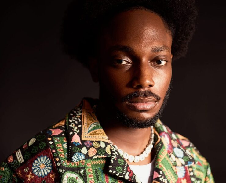 SAELEM STRIPS BACK THE FACADE IN “SINNER,” A POWERFUL CONVERSATION WITH GOD