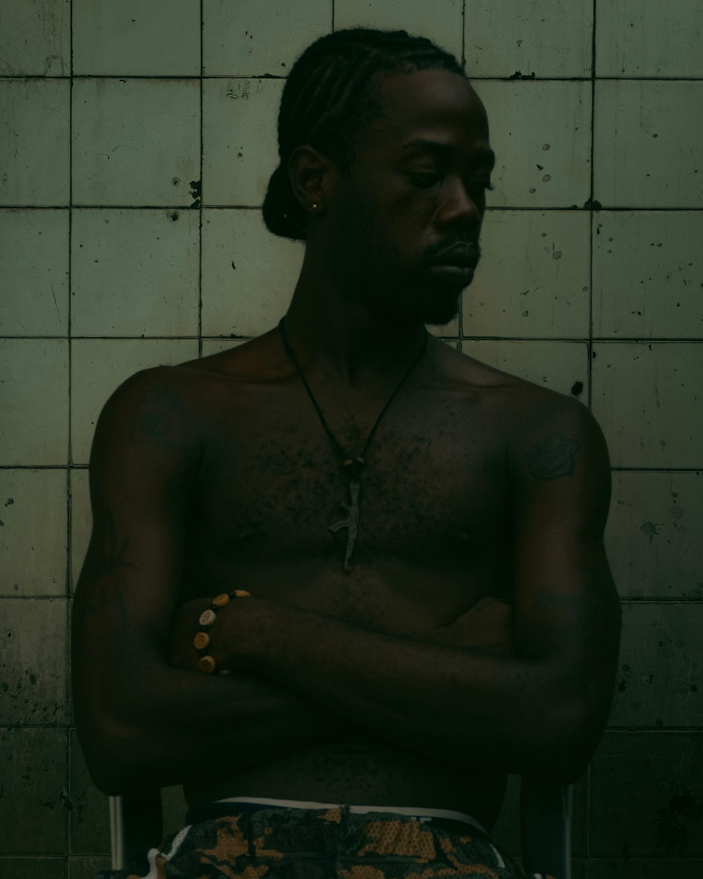 YOUNG BEEJAY: LAGOS’ AFRO-FUSION MAVERICK READY TO TAKE ON THE WORLD