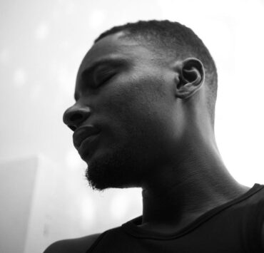 ASIAMA UNVEILS POWERFUL VISUAL FOR DEBUT SINGLE ‘AKOMA’ ASIAMA UNVEILS POWERFUL VISUAL FOR DEBUT SINGLE ‘AKOMA’