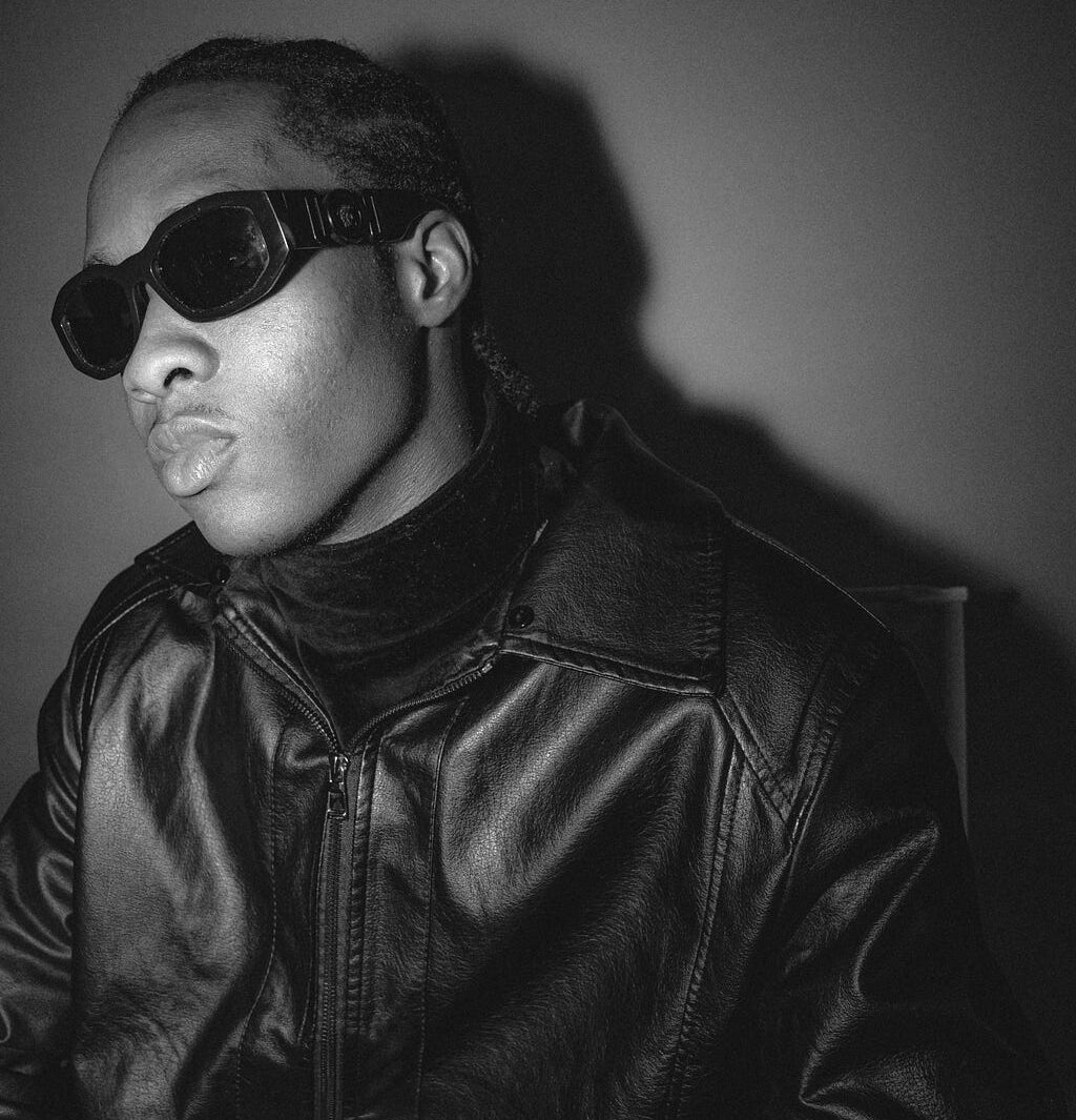 ZAIAM’S “SMOOTH CRIMINAL” IS AN ODE TO THE UNTOUCHABLE WOMAN ZAIAM’S “SMOOTH CRIMINAL” IS AN ODE TO THE UNTOUCHABLE WOMAN