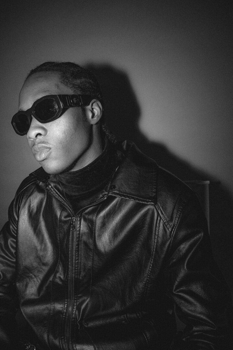 ZAIAM’S “SMOOTH CRIMINAL” IS AN ODE TO THE UNTOUCHABLE WOMAN