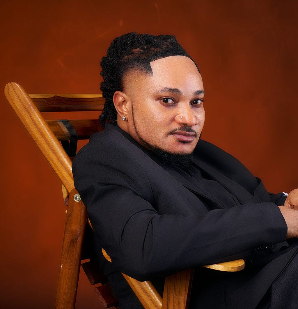 MASTERKRAFT ILLUMINATES THE PATH WITH NEW GOSPEL ALBUM “LIGHT” MASTERKRAFT ILLUMINATES THE PATH WITH NEW GOSPEL ALBUM “LIGHT”