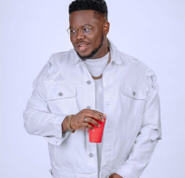 CRALORBOI CIC CELEBRATES 10 YEARS WITH NEW ALBUM “LOCAL CHAMPION” CRALORBOI CIC CELEBRATES 10 YEARS WITH NEW ALBUM “LOCAL CHAMPION”